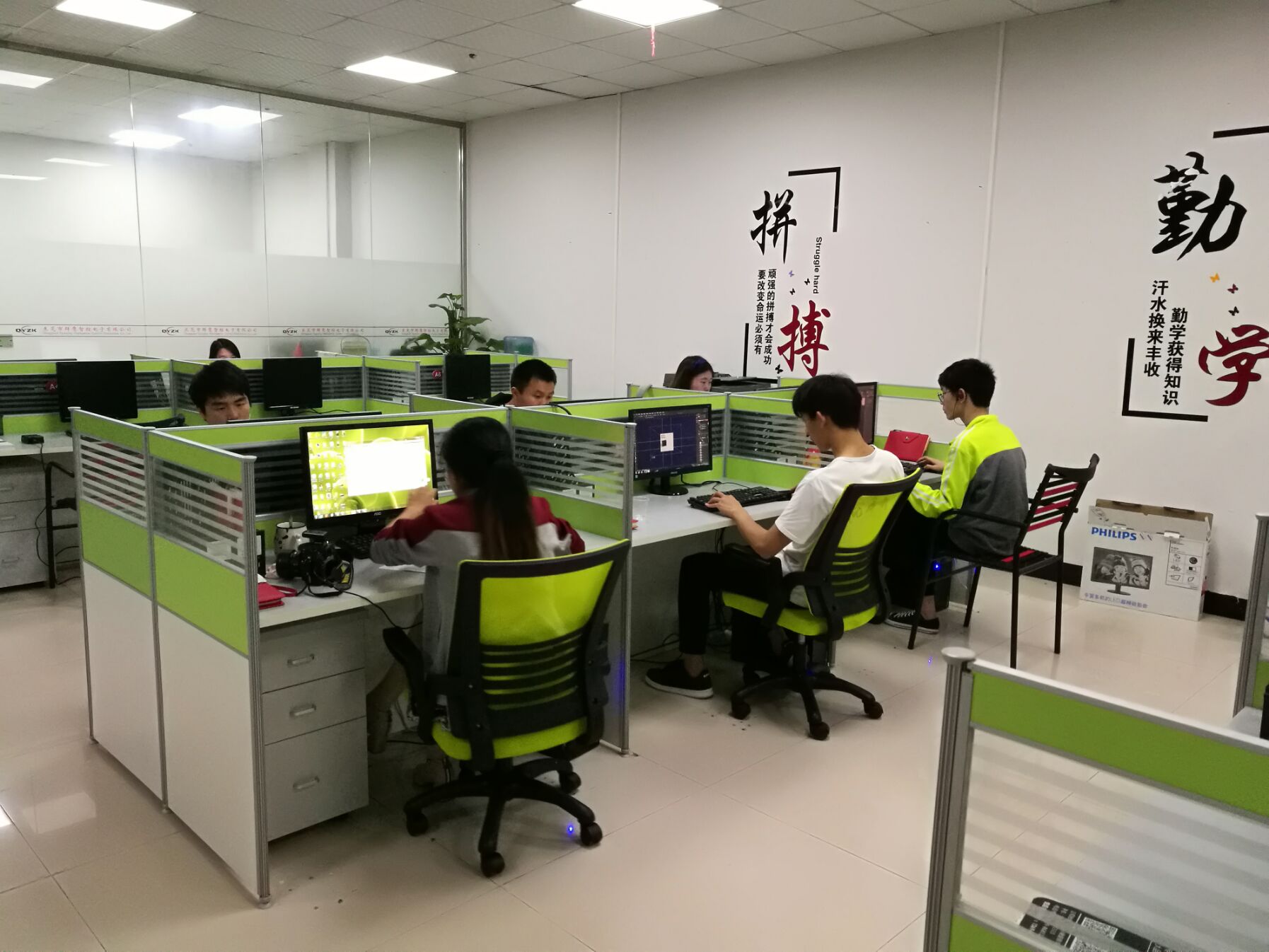 1528961907602252.jpg QQ圖片20180327210936.jpg